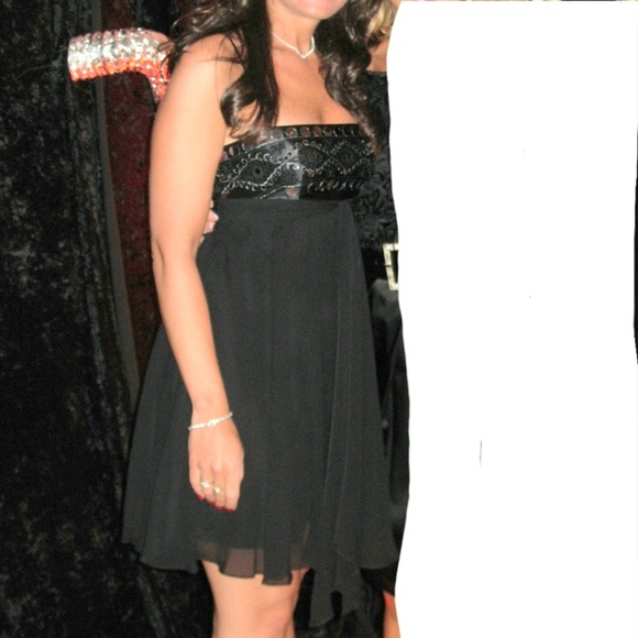 🔥 BCBG MAXAZARIA Babydoll Black Dress - Picture 4 of 6